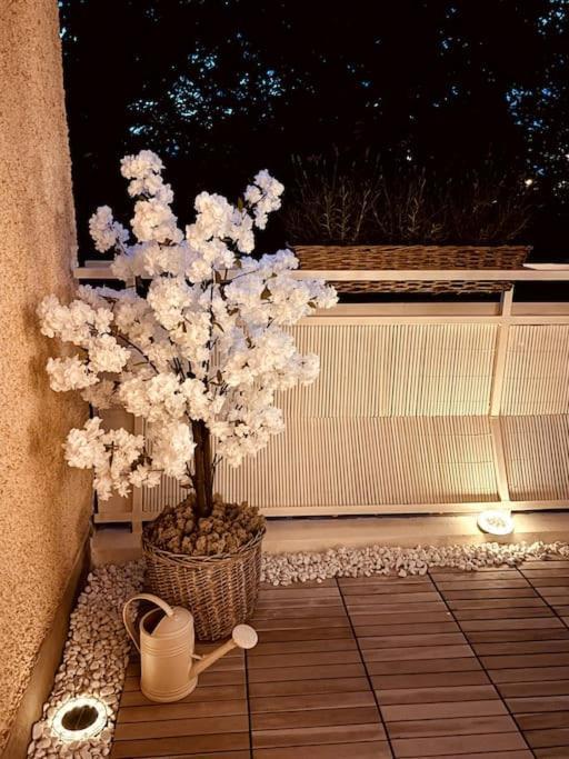 Stylish Studio Apartment With Beautiful Balcony Ingolstadt Exterior photo