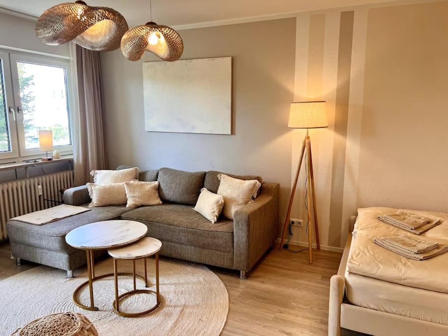 Stylish Studio Apartment With Beautiful Balcony Ingolstadt Exterior photo